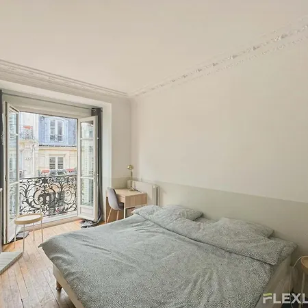 Flexliving - Whole Flat - Prague Paris